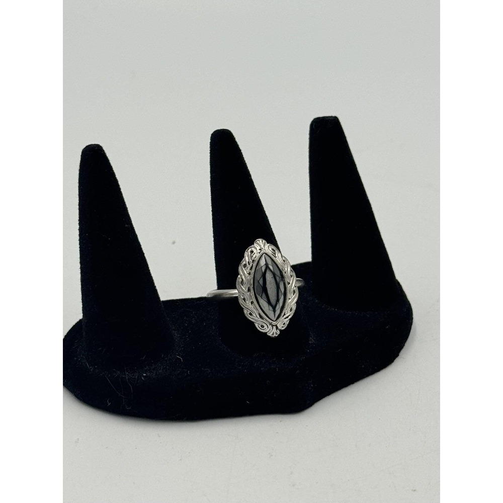 Avon Vintage Women's Statement Ring One Size Silver Tone Hematite
